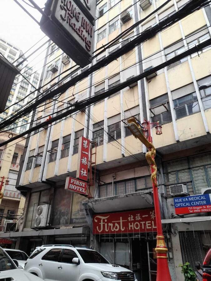 Oyo 1011 First Hotel Manila Exterior foto